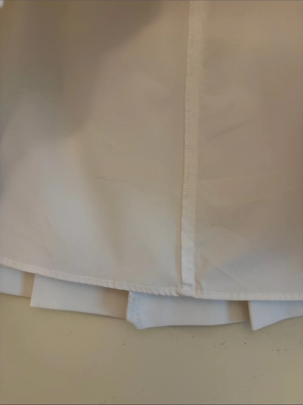Uniqlo crisp white